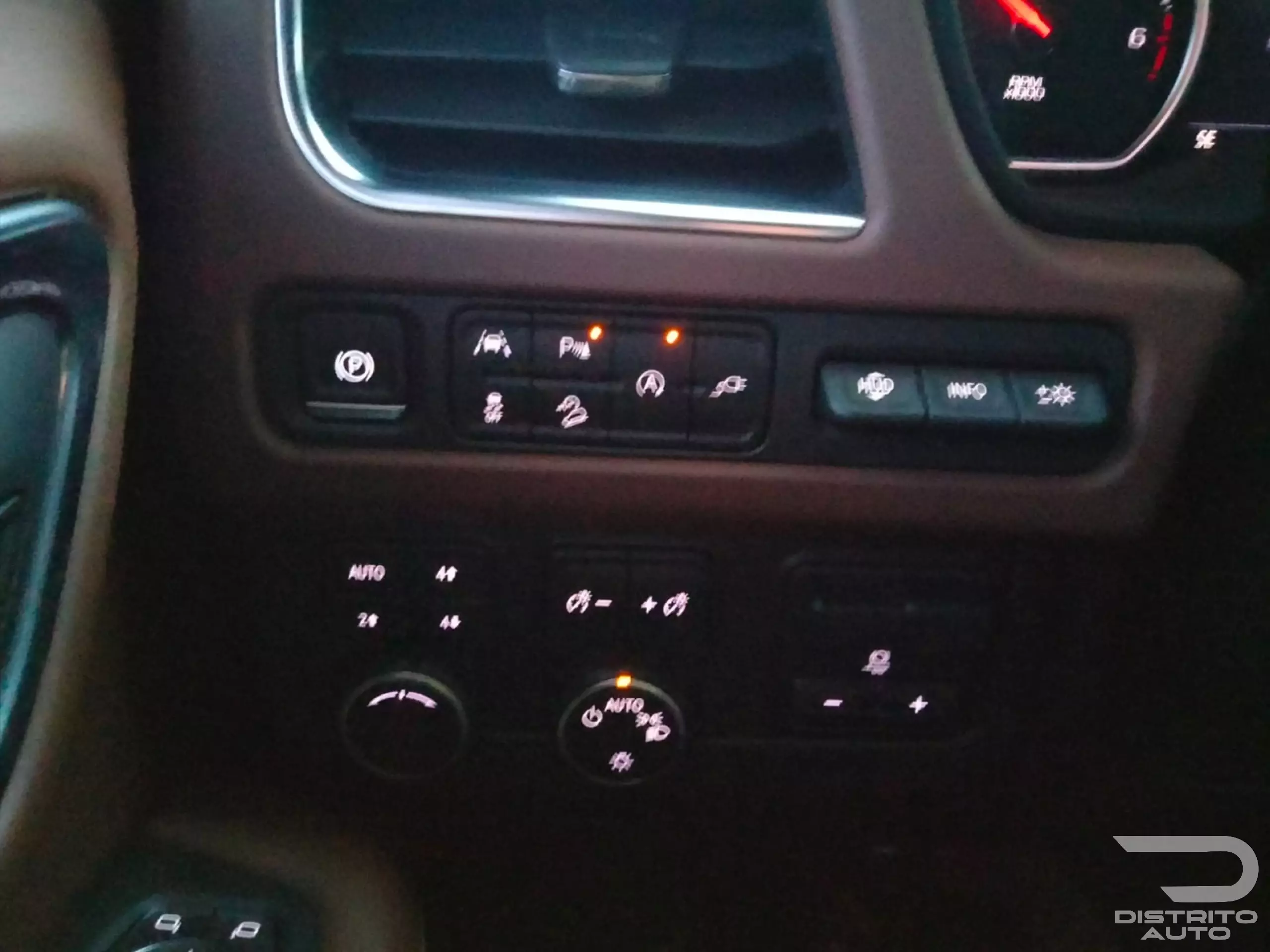 Chevrolet Suburban VUD