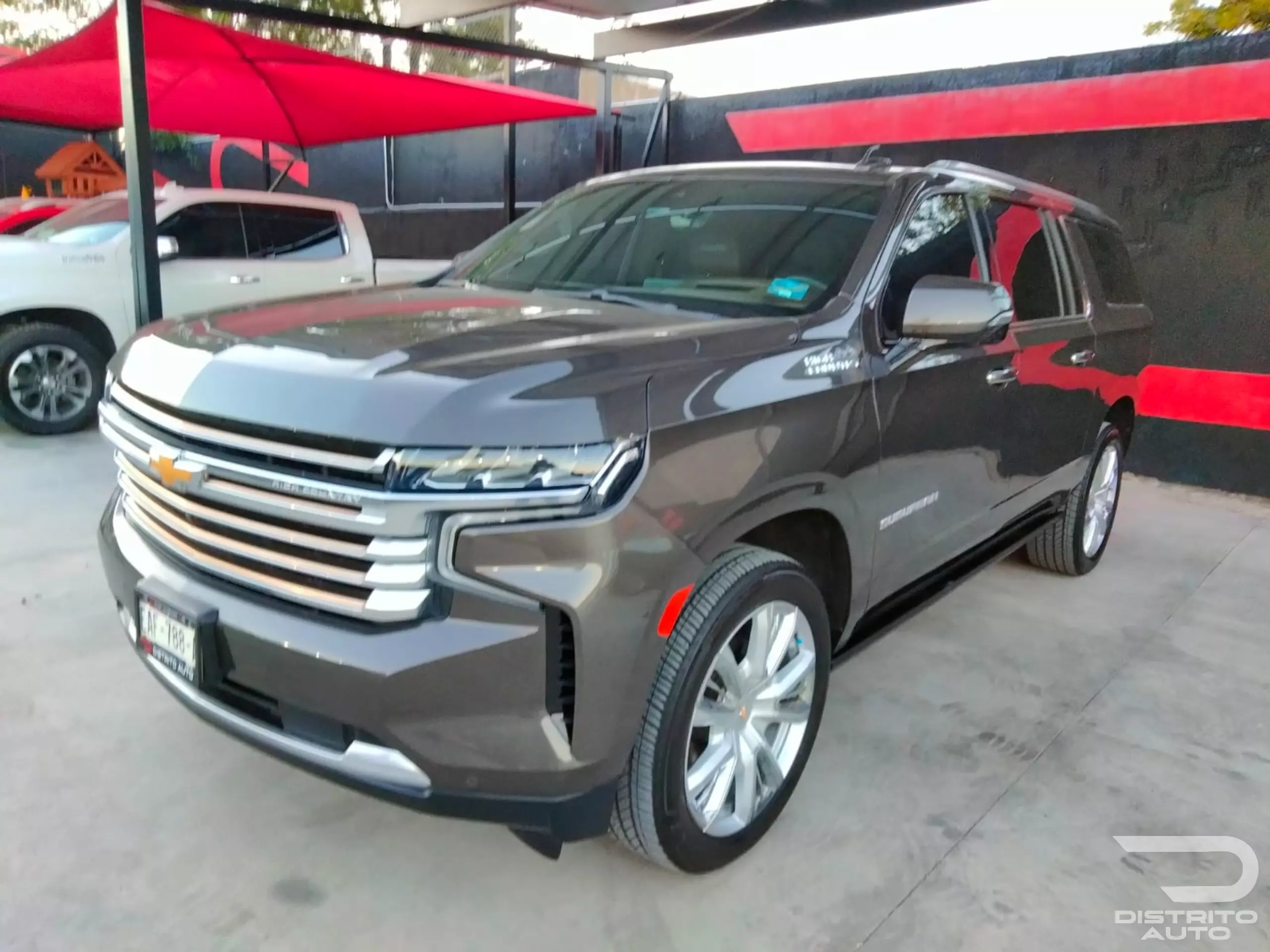 Chevrolet Suburban VUD 2021