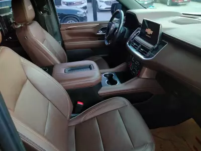 Chevrolet Suburban VUD 2021