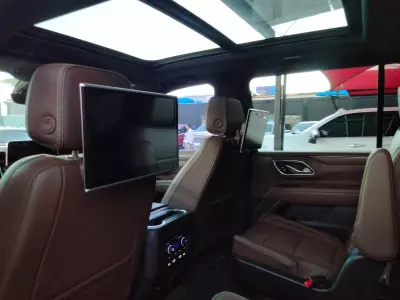 Chevrolet Suburban VUD 2021