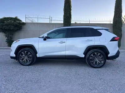 Toyota RAV4 VUD 2023