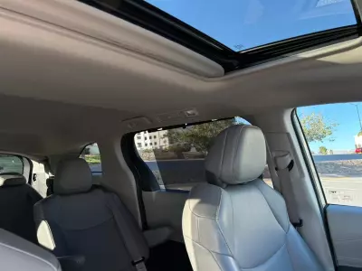 Toyota Sienna Minivan 2021