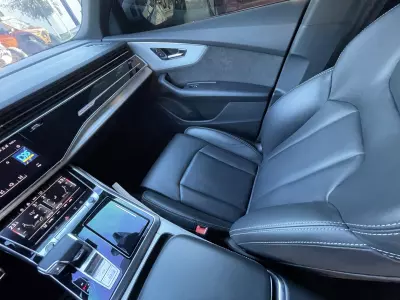 Audi Q8 VUD 4x4 2021