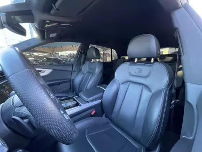 Audi Q8 VUD 4x4 2021