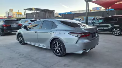 Toyota Camry 2022