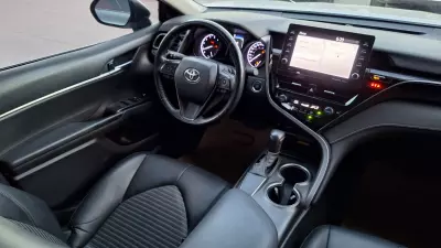 Toyota Camry 2022
