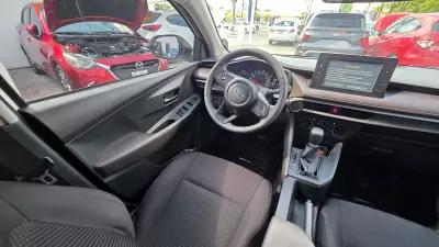 Toyota Yaris 2023
