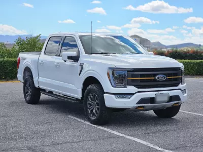 Ford Lobo Pick-Up 2023