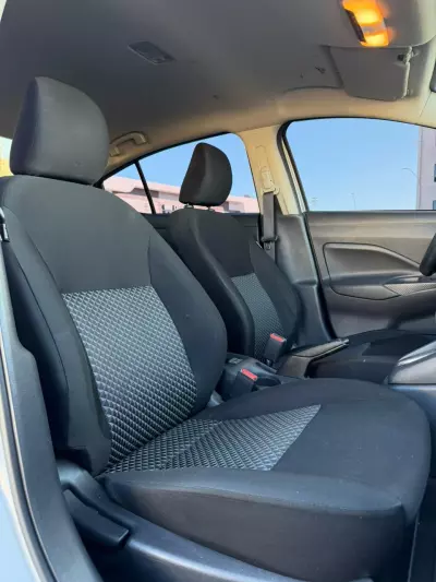 Nissan Versa 2022