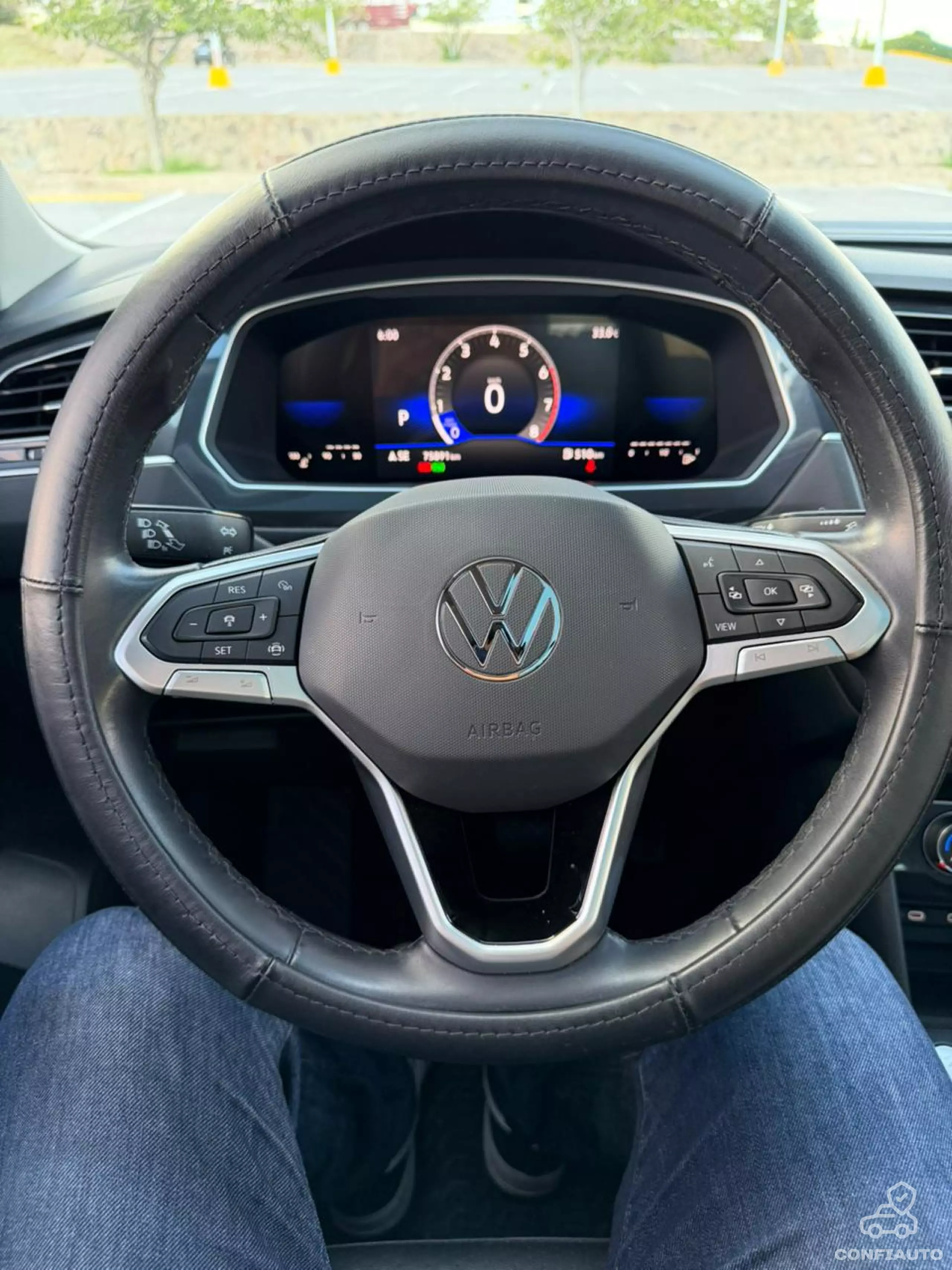Volkswagen Tiguan VUD