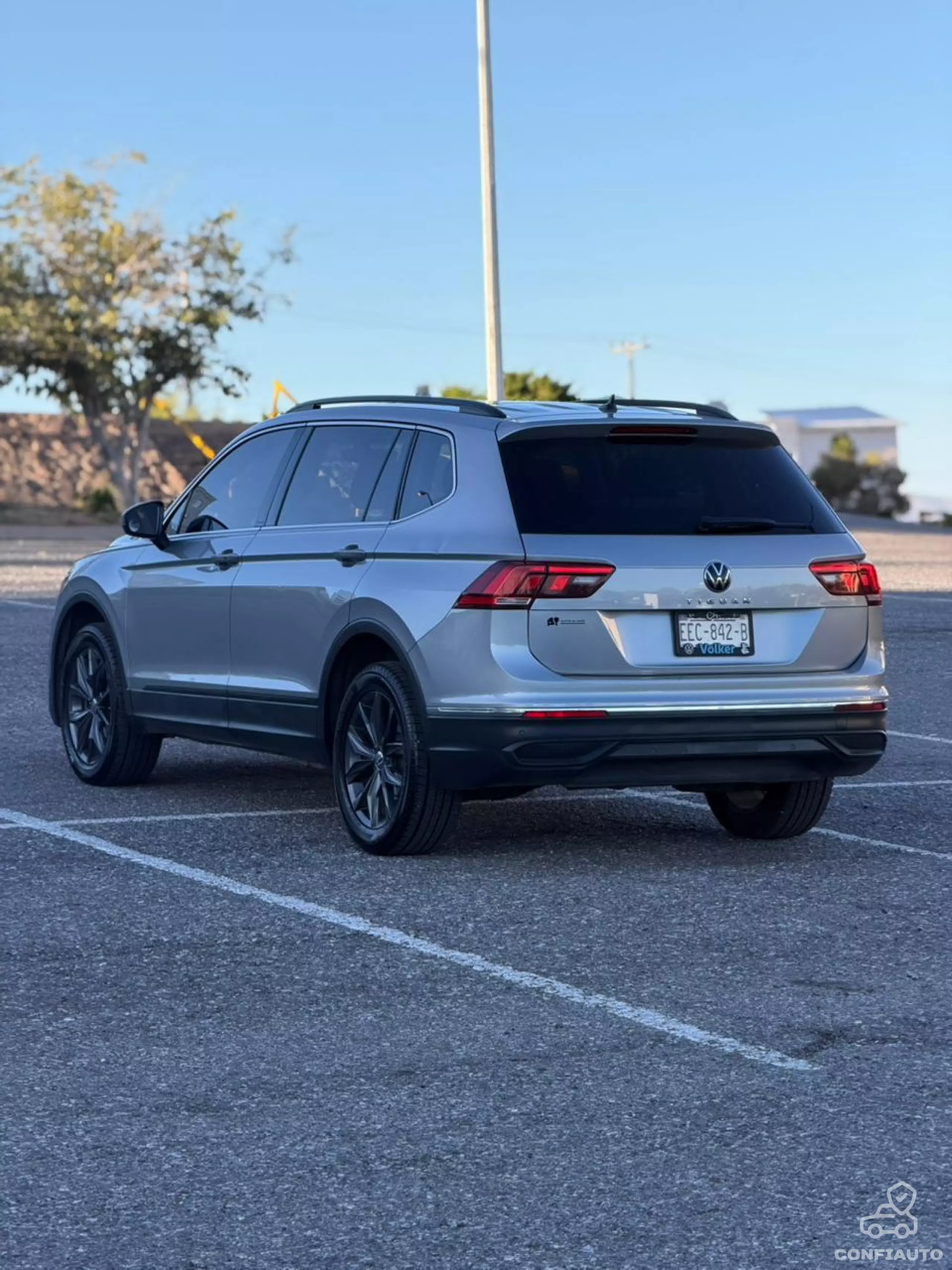 Volkswagen Tiguan VUD