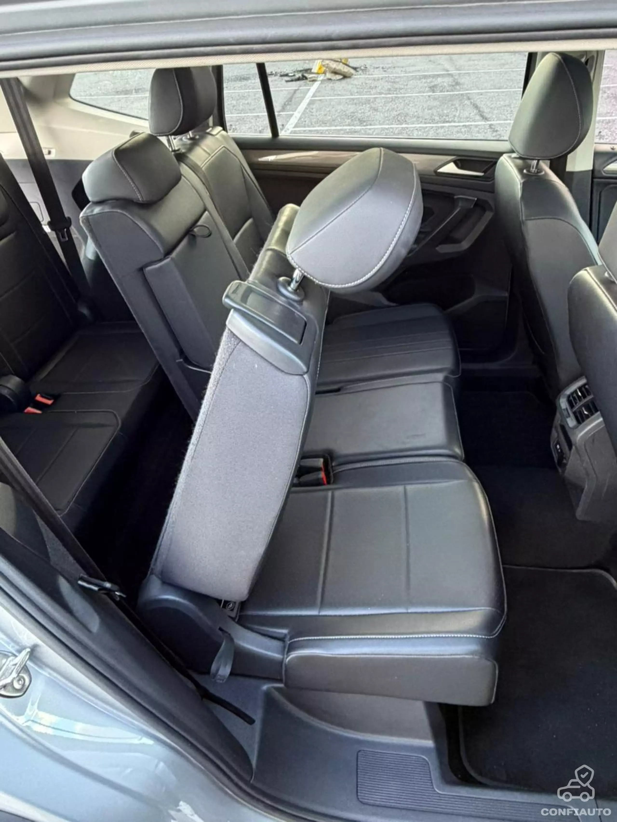 Volkswagen Tiguan VUD