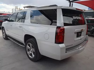Chevrolet Suburban VUD 2017