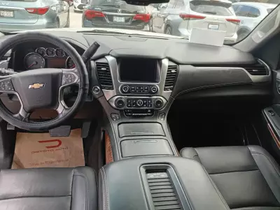 Chevrolet Suburban VUD 2017