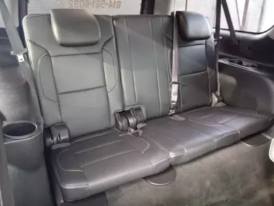 Chevrolet Suburban VUD 2017