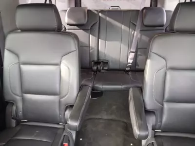 Chevrolet Suburban VUD 2017