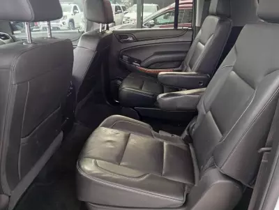 Chevrolet Suburban VUD 2017