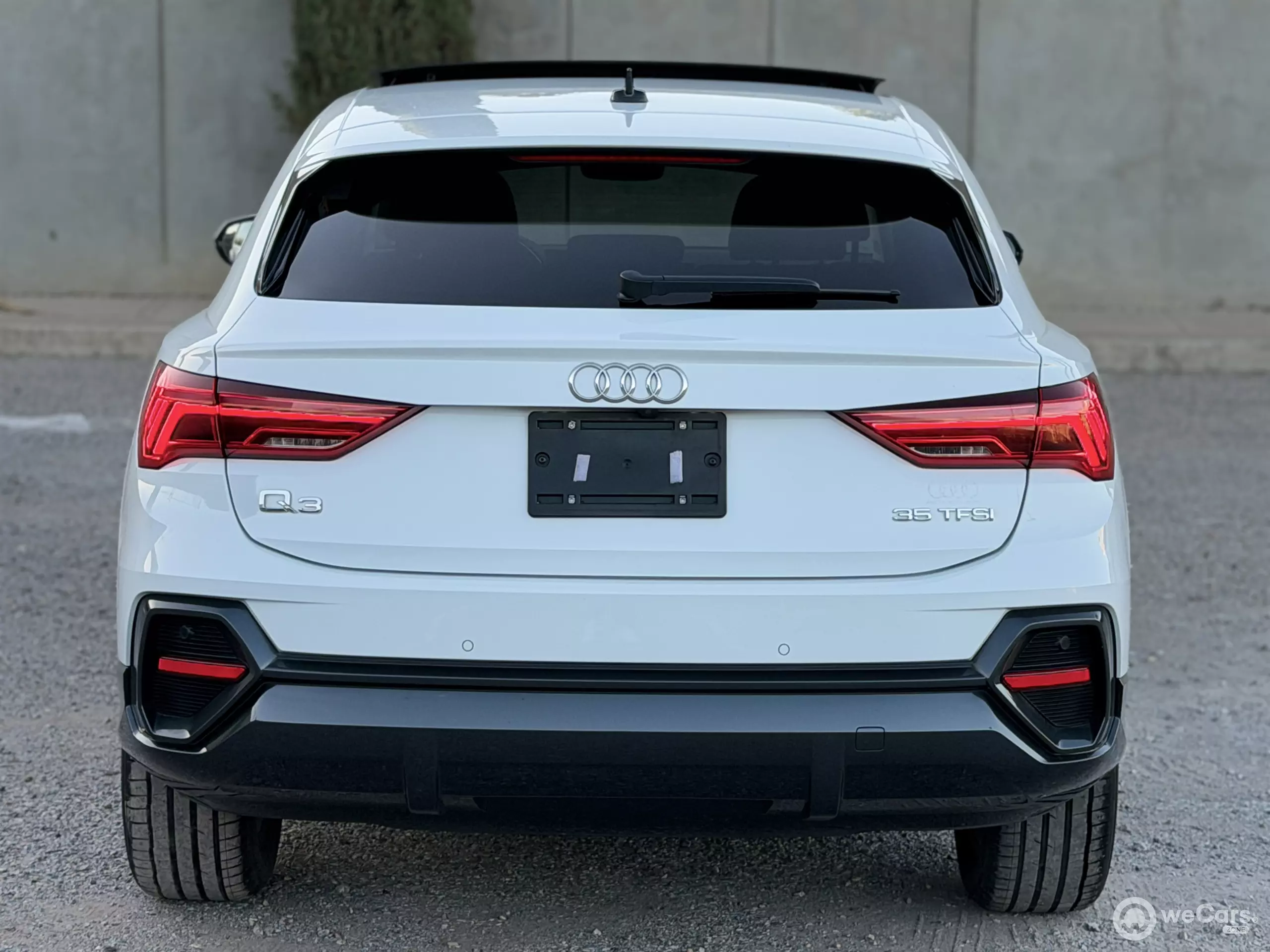 Audi Q3 VUD