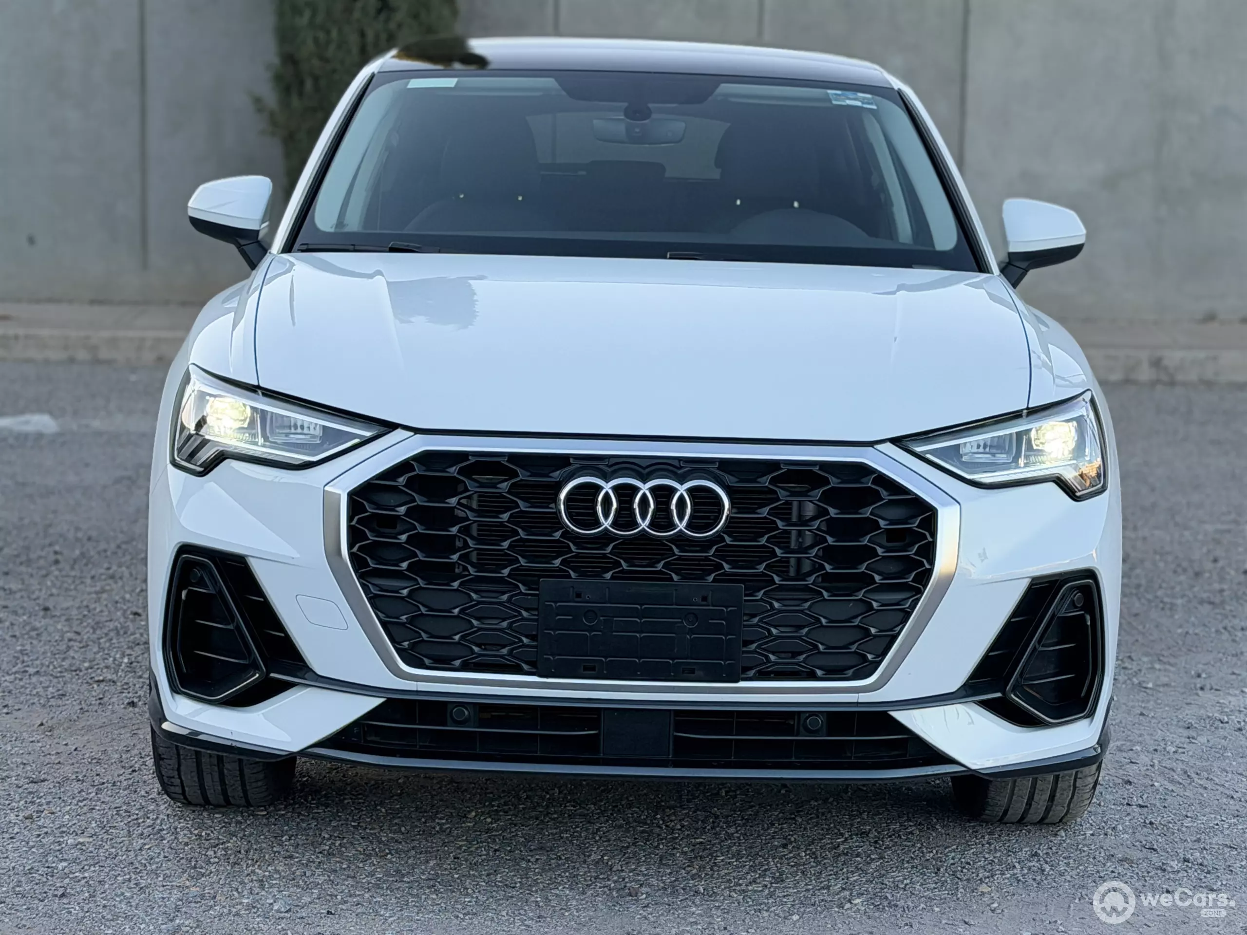 Audi Q3 VUD