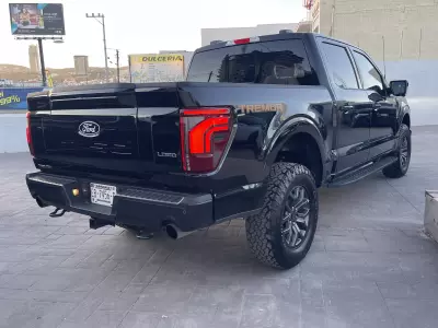 Ford Lobo Pick-Up 2025