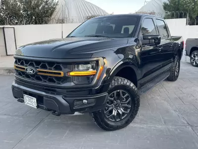 Ford Lobo Pick-Up 2025