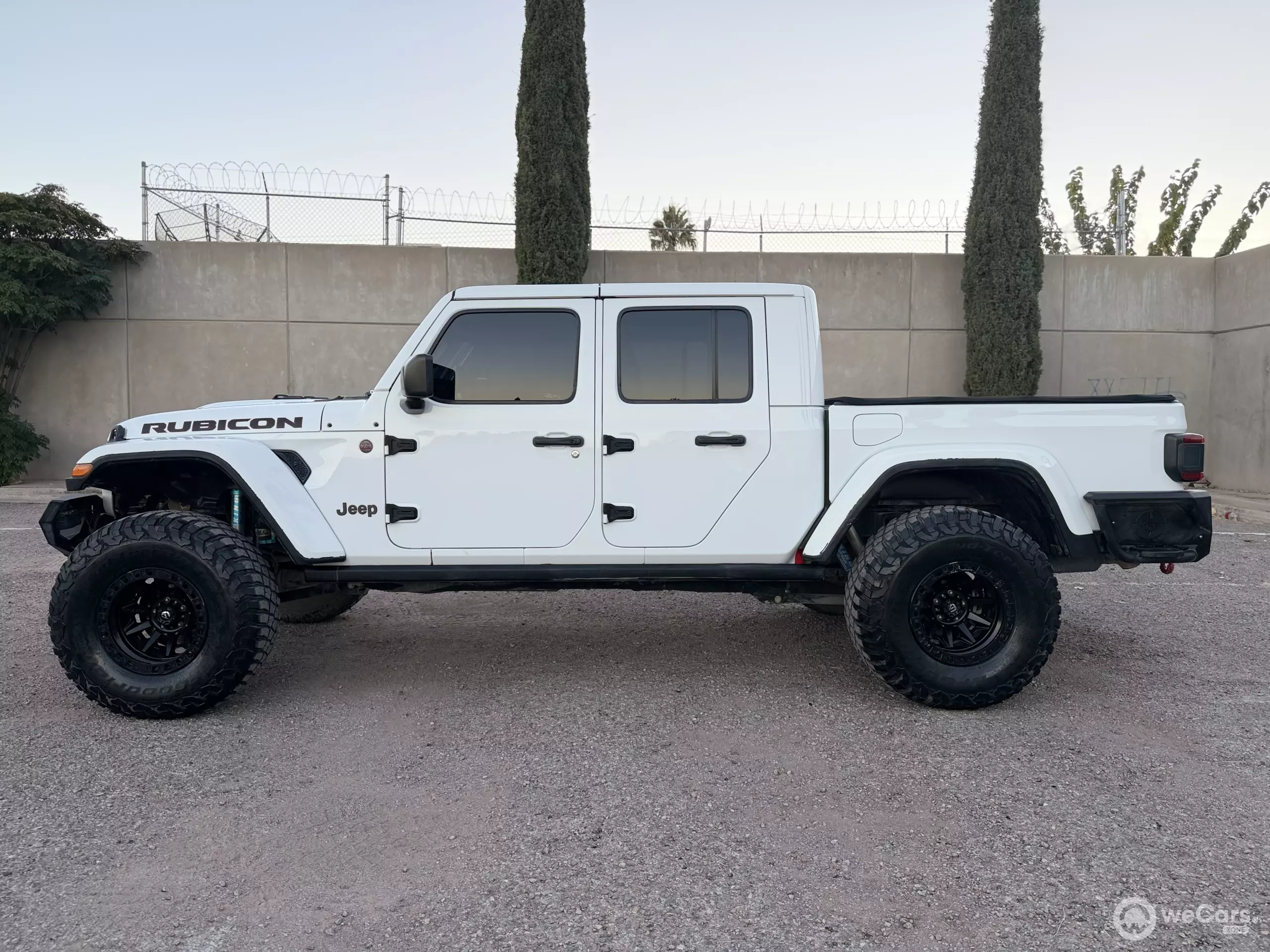 Jeep Gladiator Pick-Up 4X4