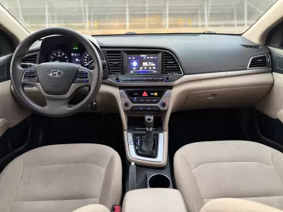 Hyundai Elantra 2018