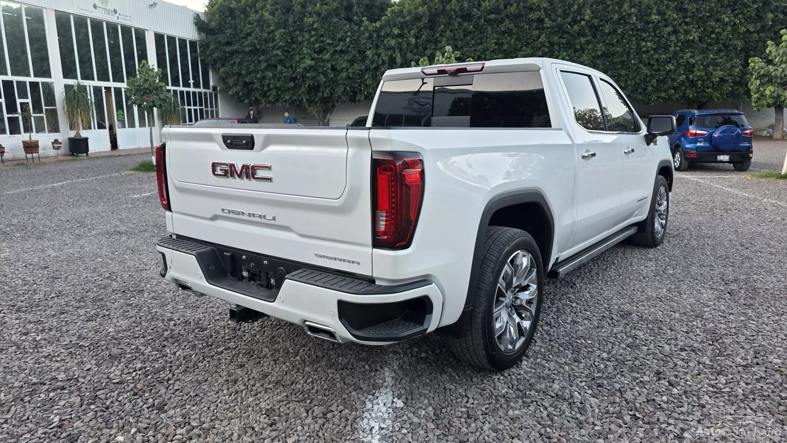 GMC Sierra Pick-Up 4x4