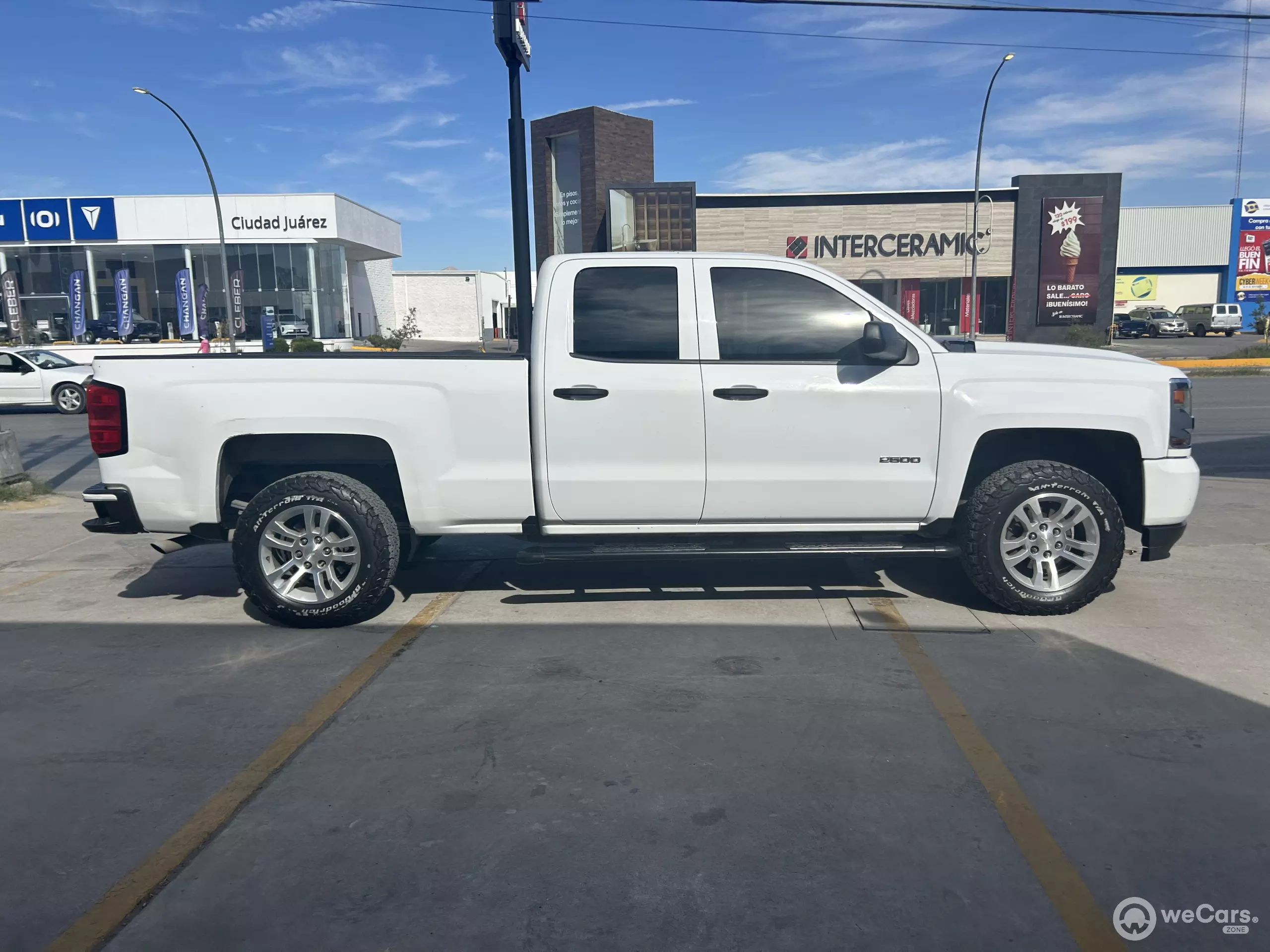 Chevrolet Silverado 2500 y Cheyenne Pick-Up
