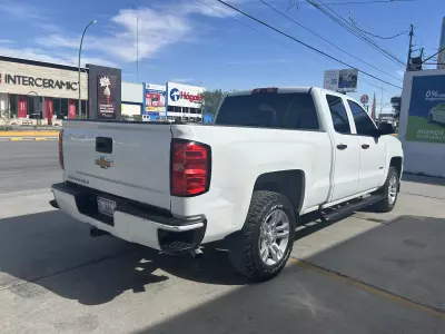 Chevrolet Silverado 2500 y Cheyenne Pick-Up 2017