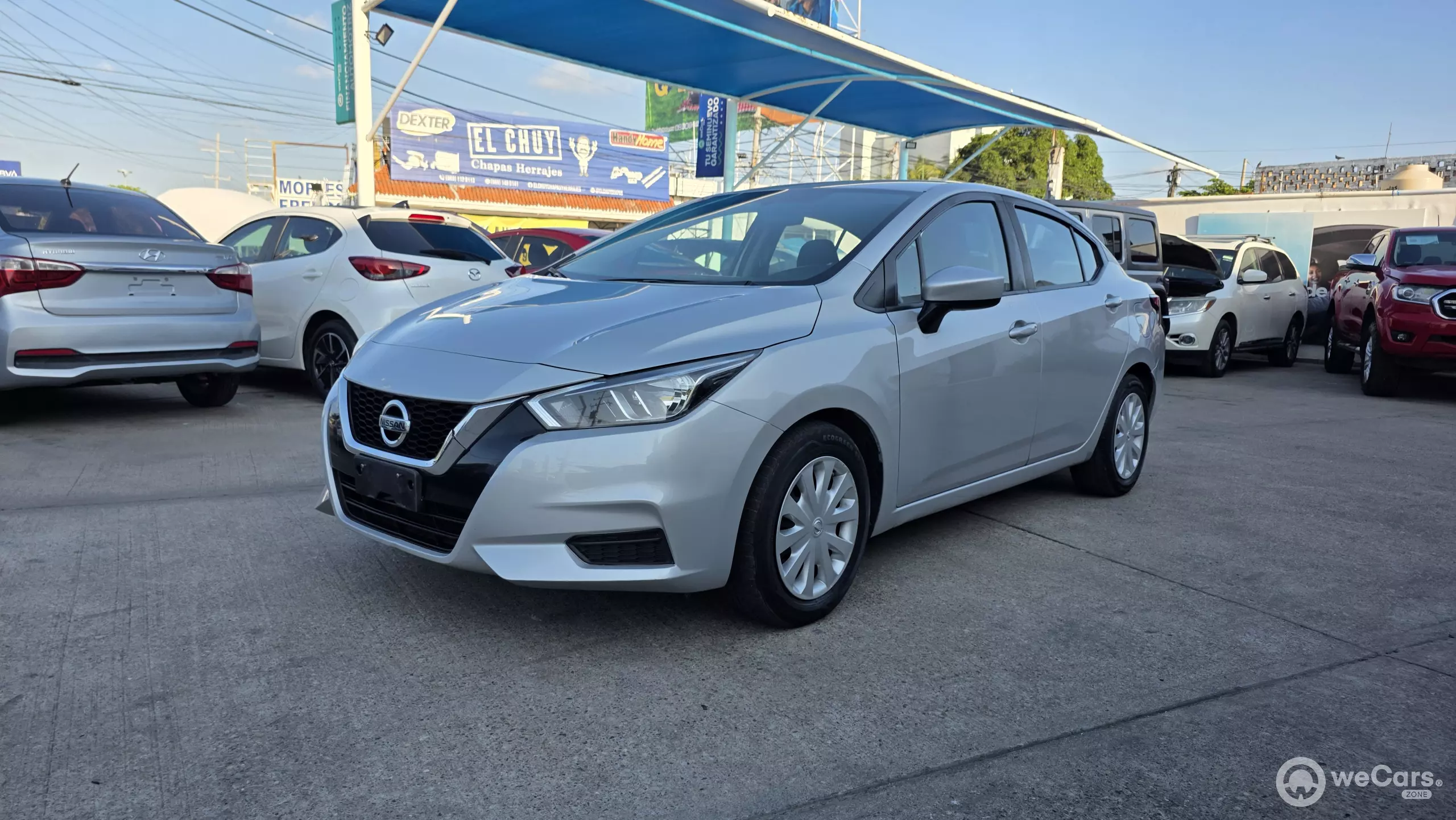 Nissan Versa 2021