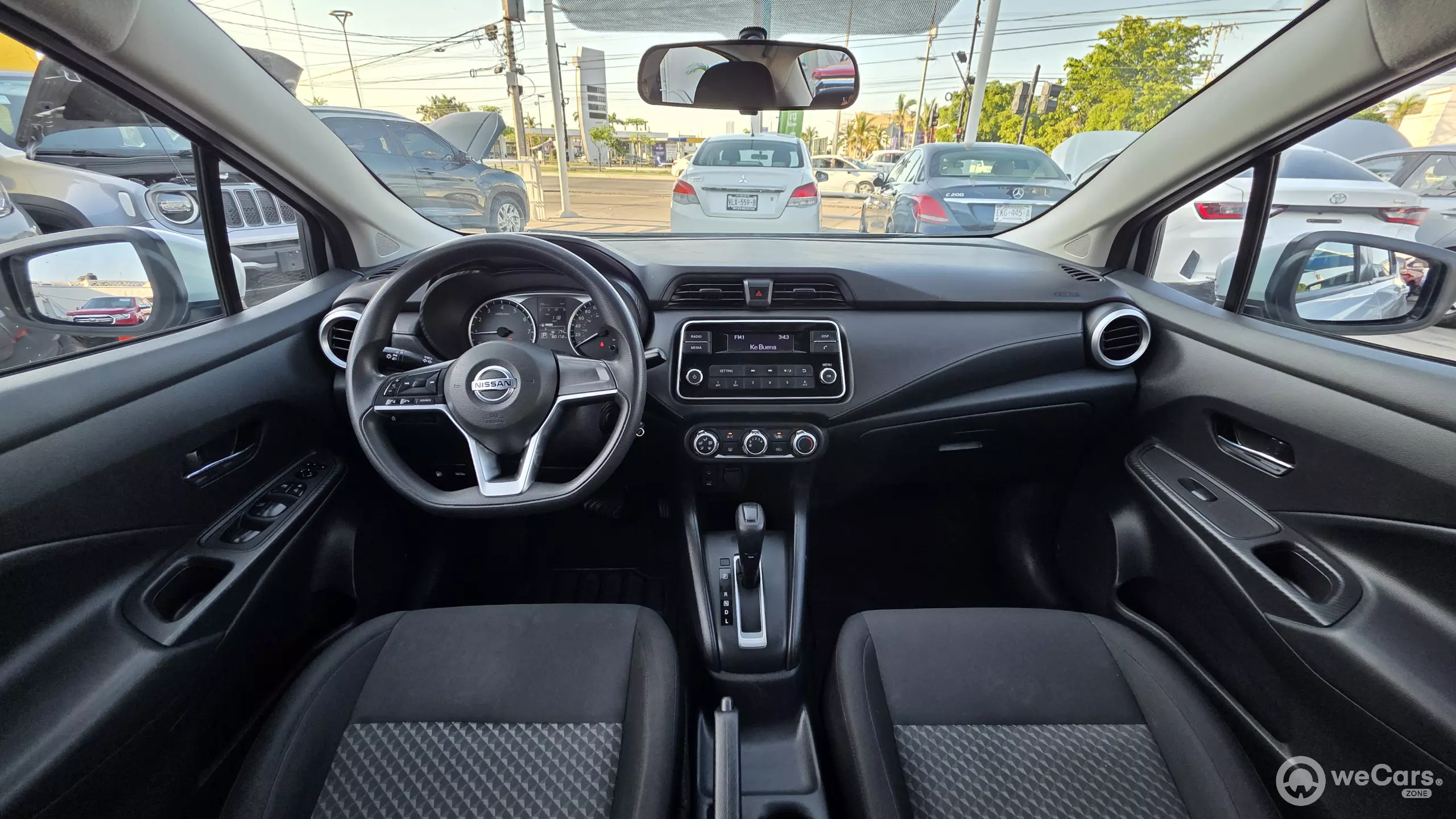 Nissan Versa