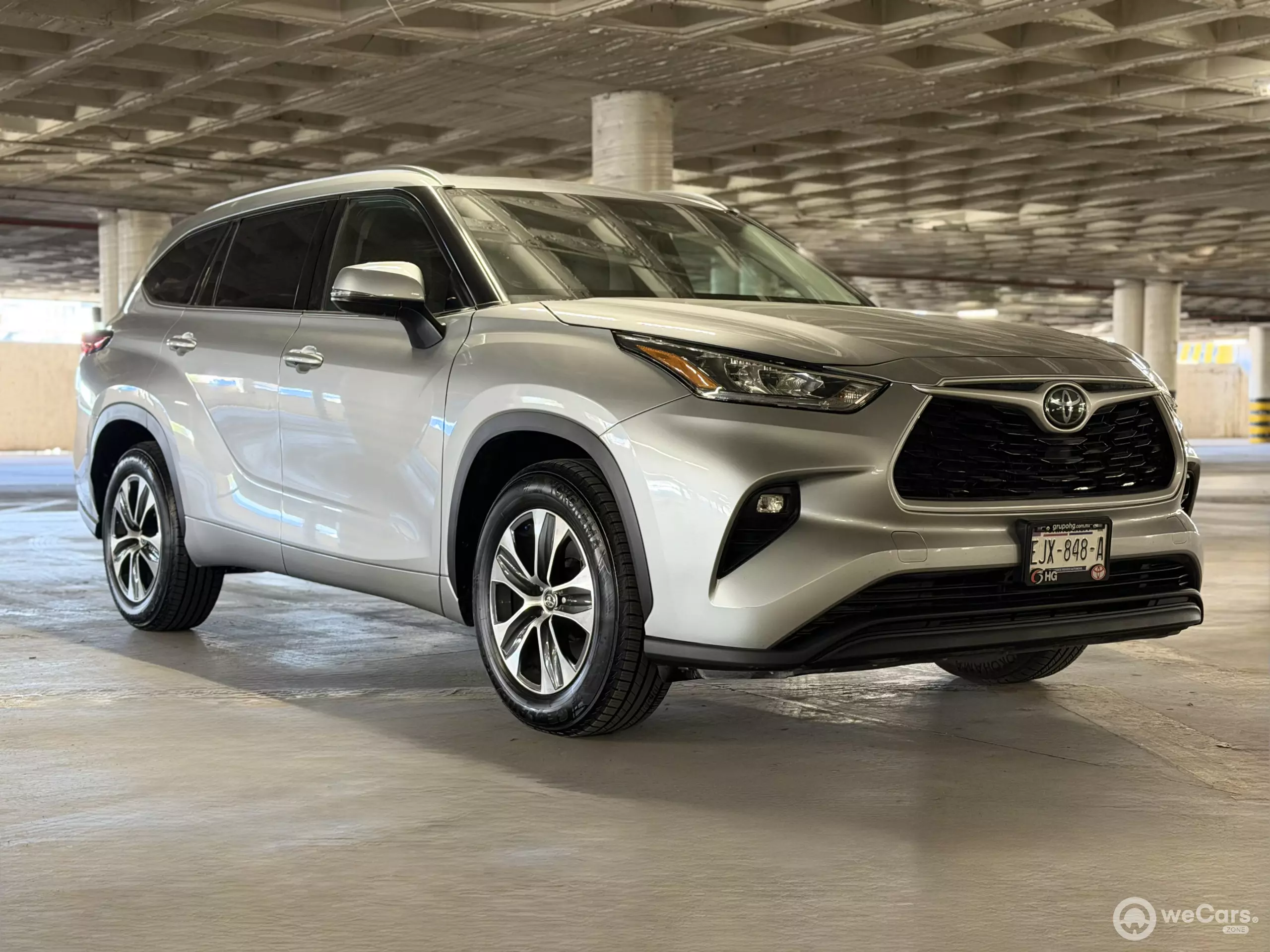 Toyota Highlander VUD 2021