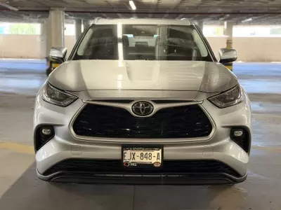 Toyota Highlander VUD 2021