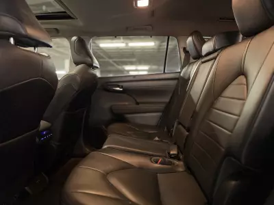 Toyota Highlander VUD 2021