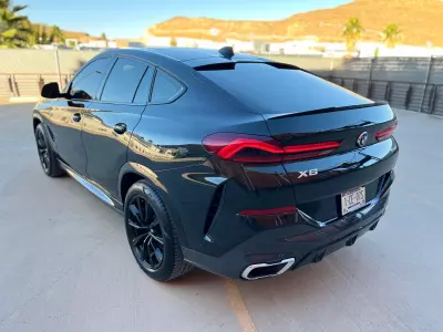 BMW X6 VUD 2021