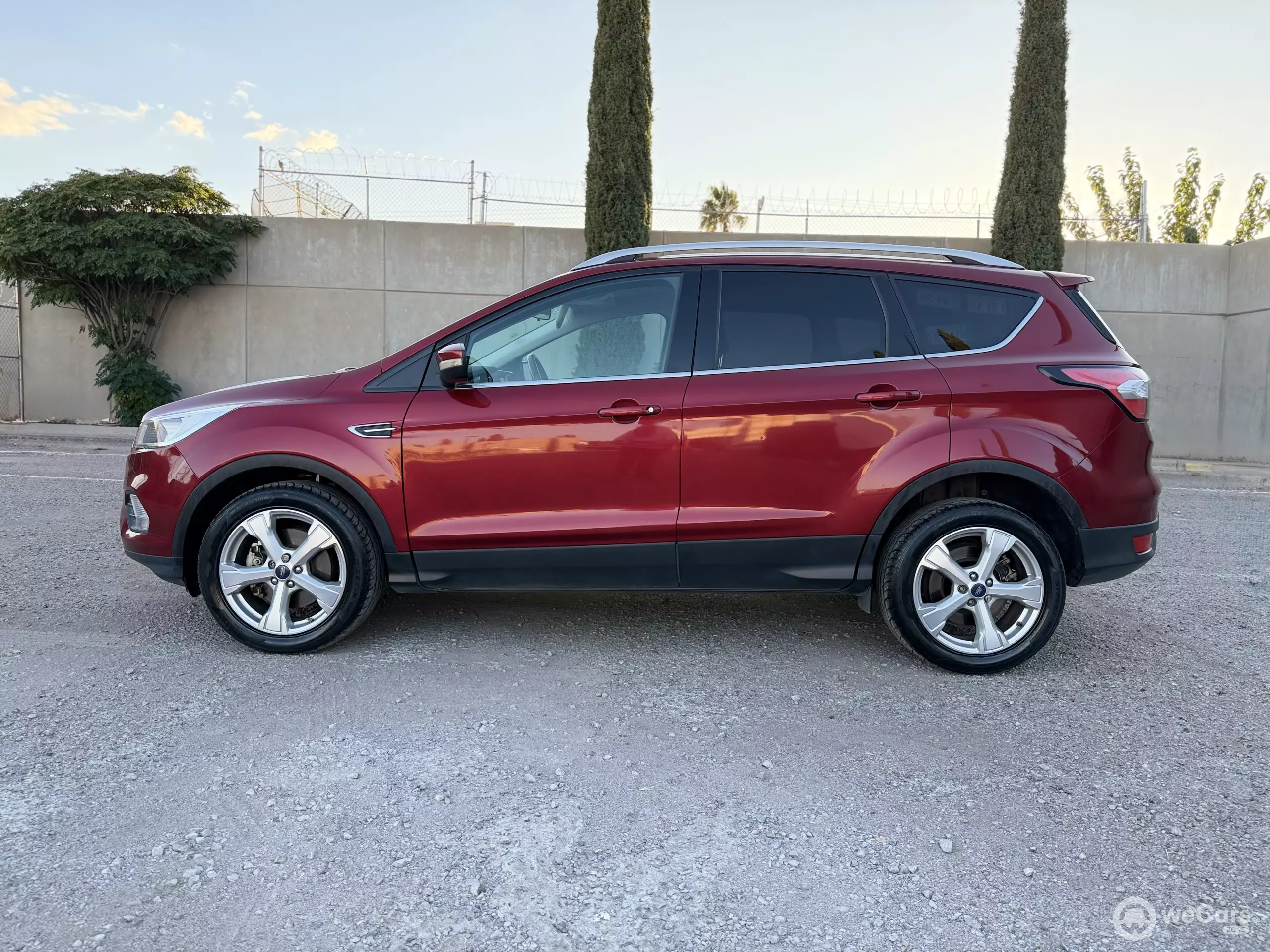 Ford Escape VUD