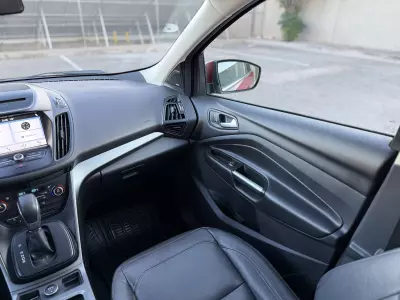 Ford Escape VUD 2017