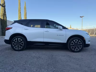 Chevrolet Blazer VUD 2024