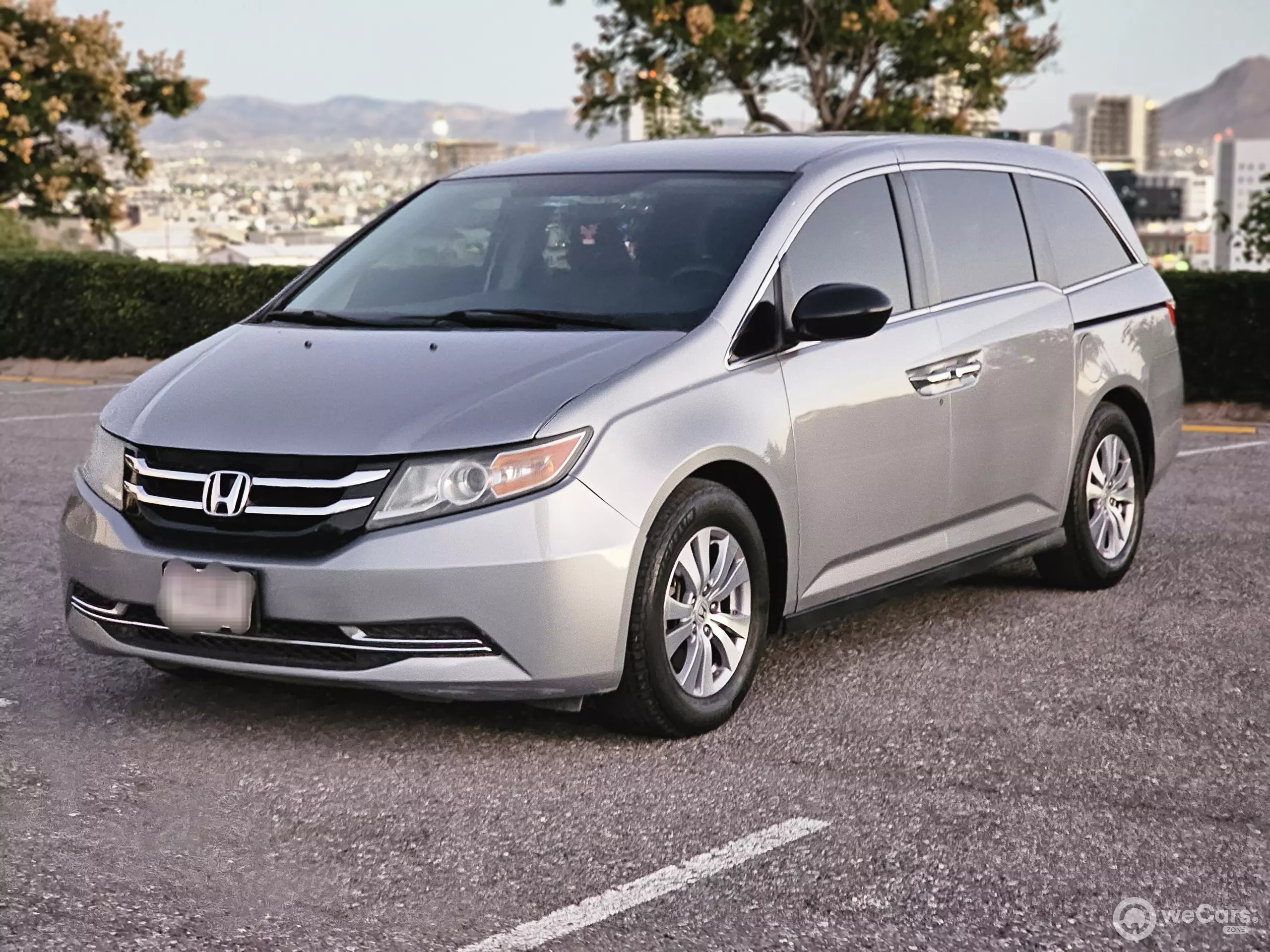 Honda Odyssey Minivan
