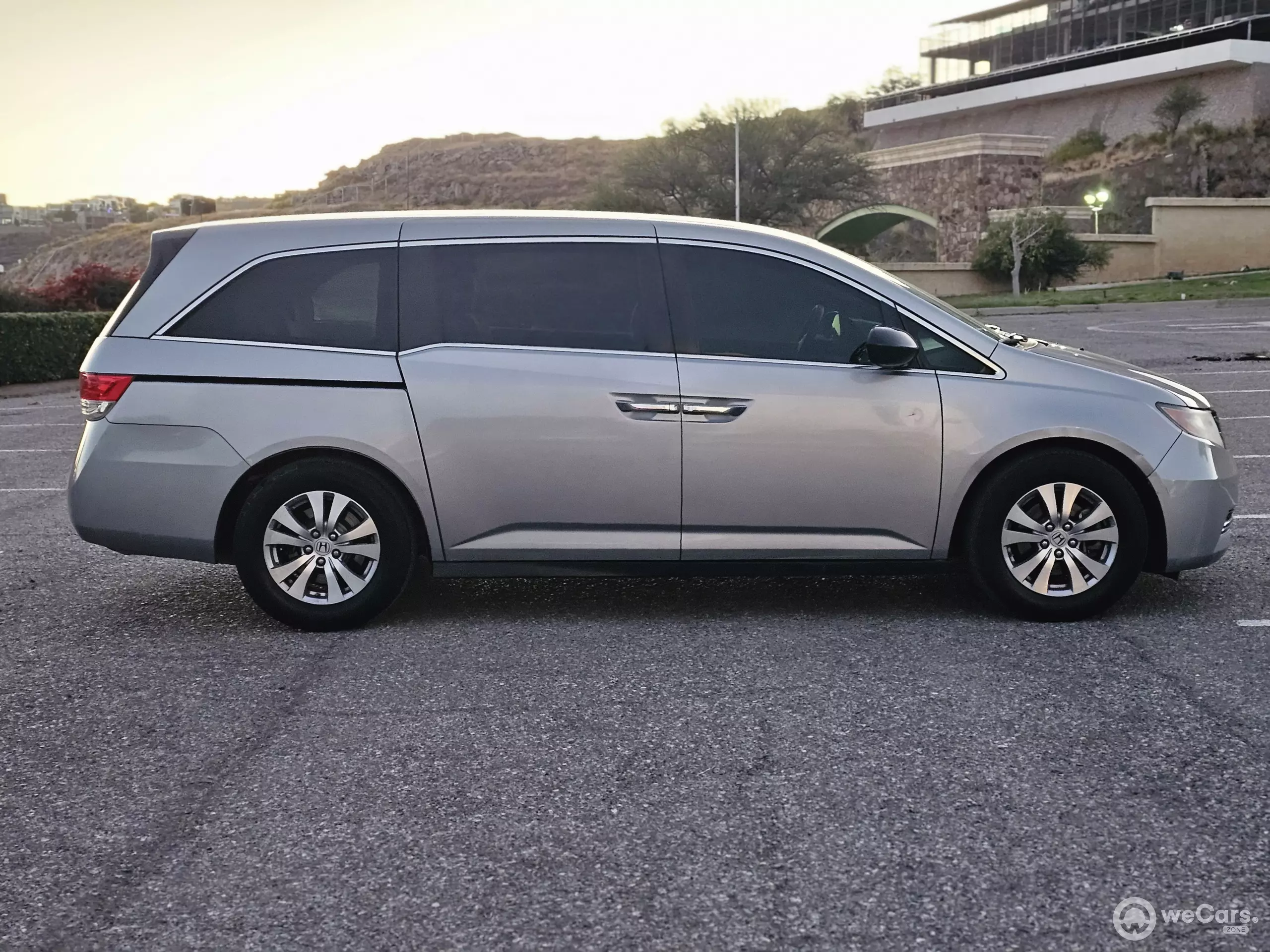 Honda Odyssey Minivan