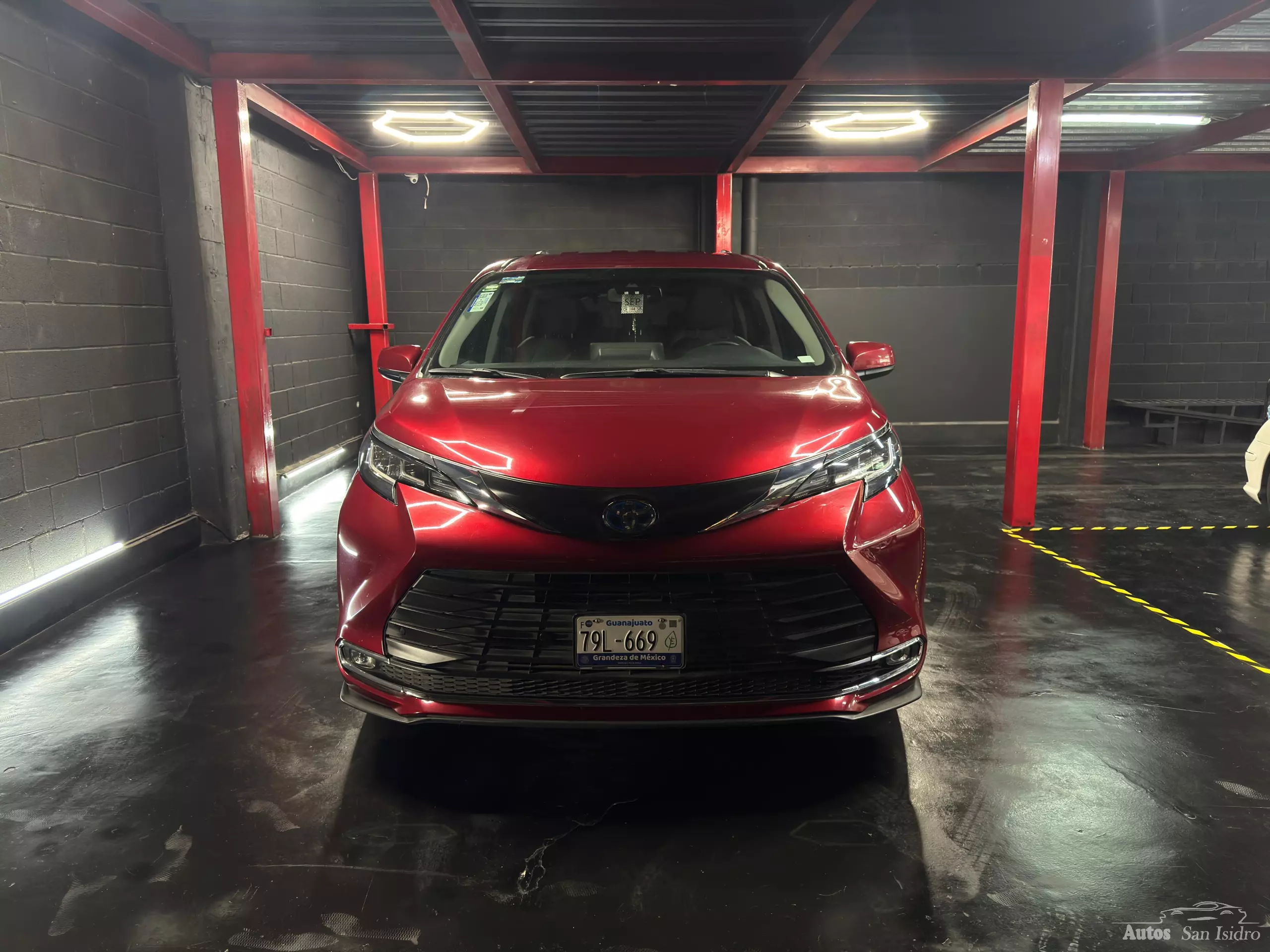 Toyota Sienna Minivan