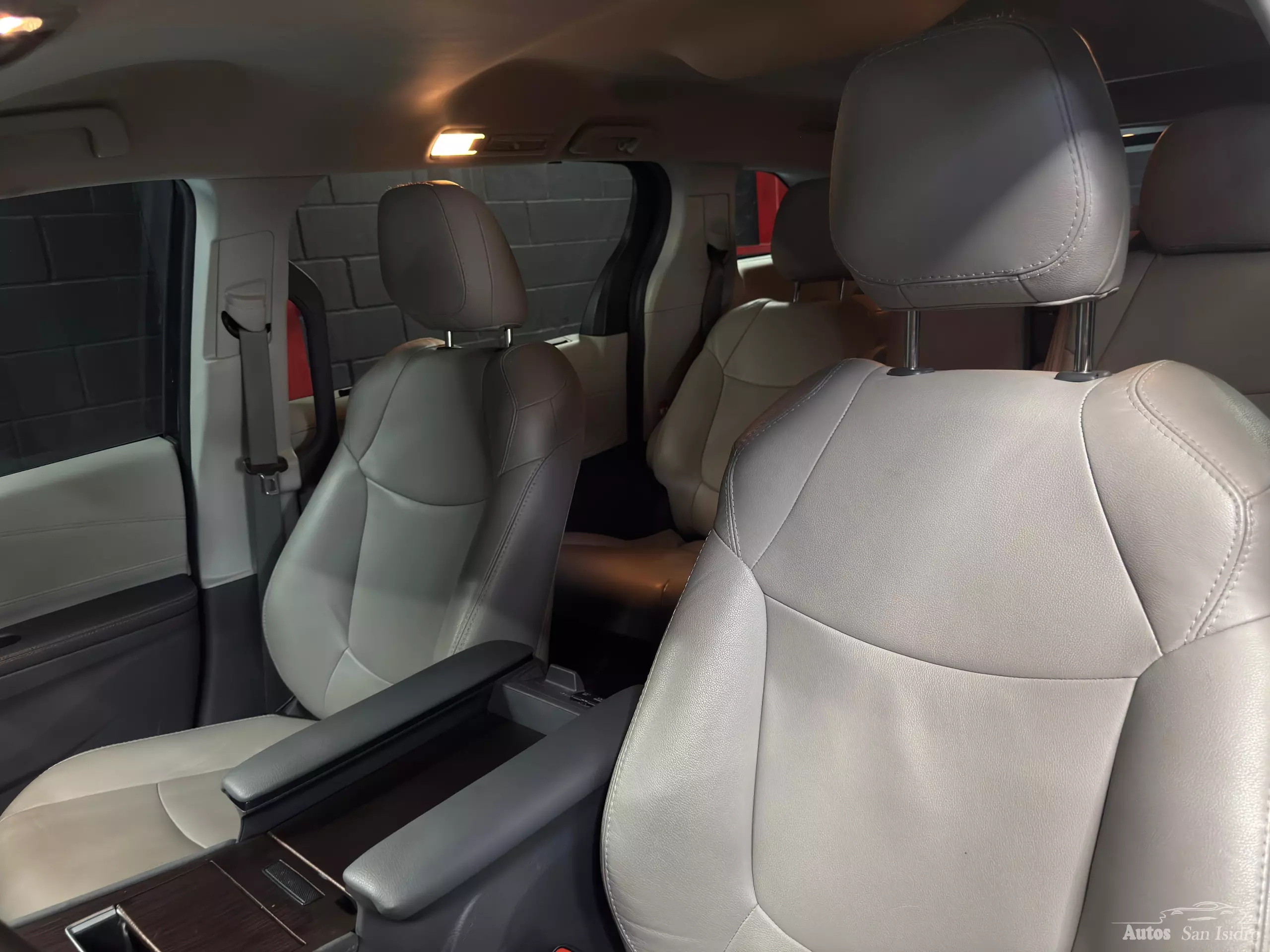 Toyota Sienna Minivan