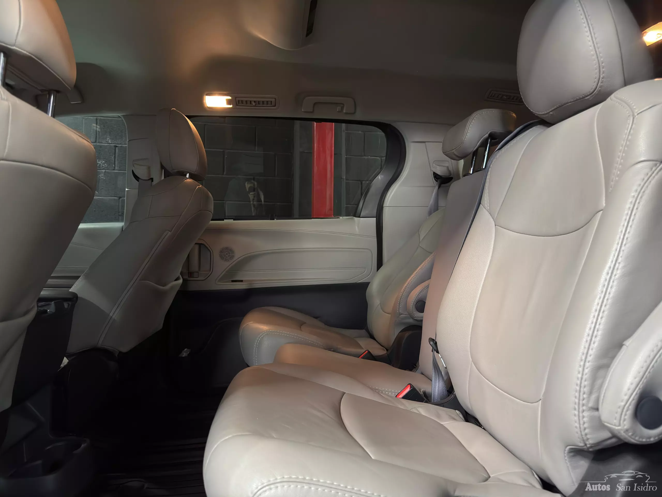 Toyota Sienna Minivan