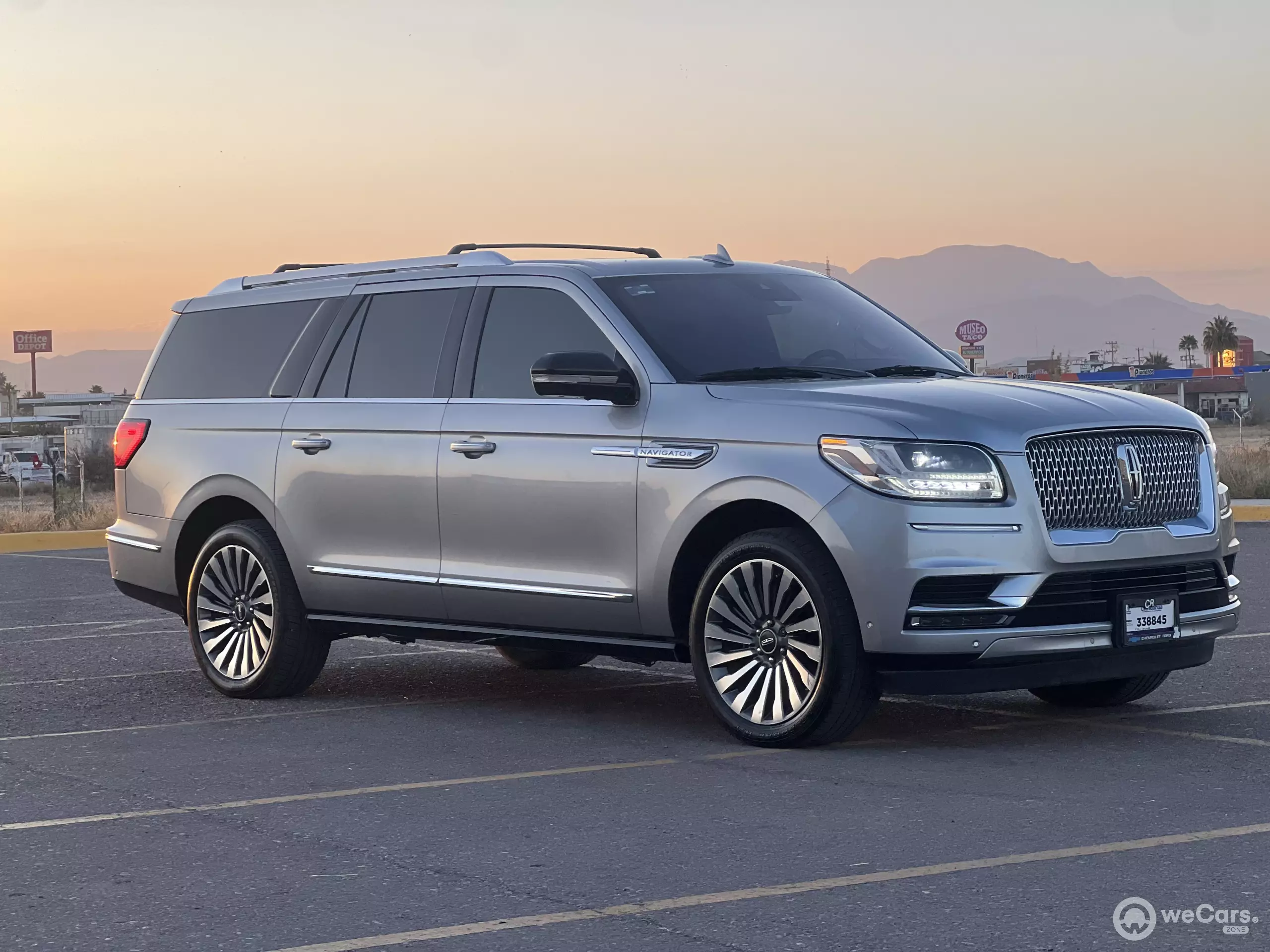 Lincoln Navigator VUD 2020