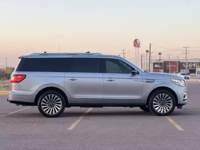 Lincoln Navigator VUD 2020