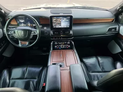 Lincoln Navigator VUD 2020
