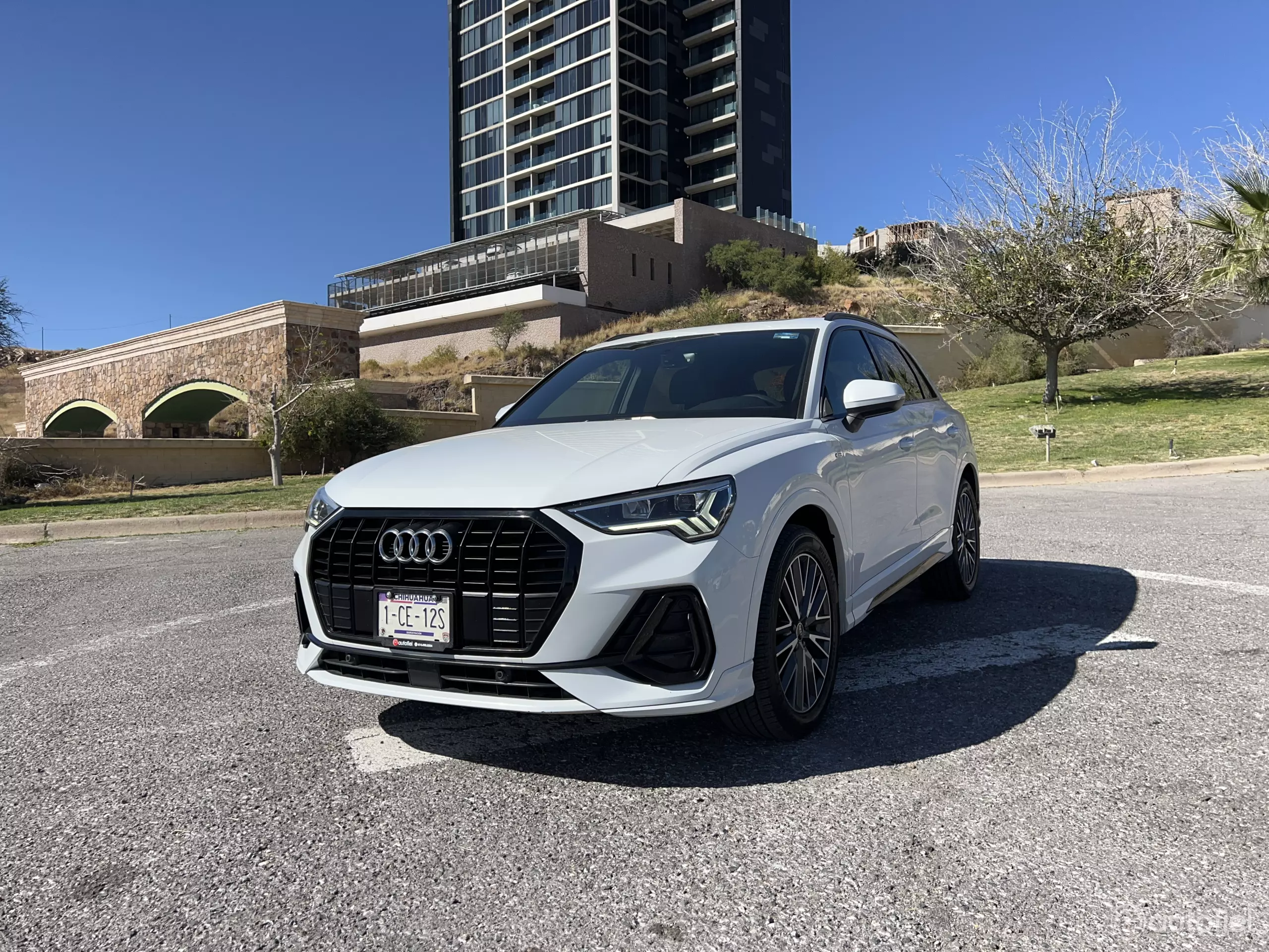Audi Q3 VUD