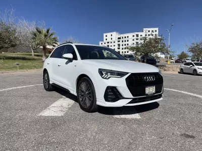 Audi Q3 VUD 2021
