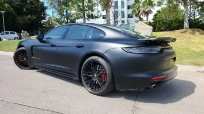 Porsche Panamera 2021